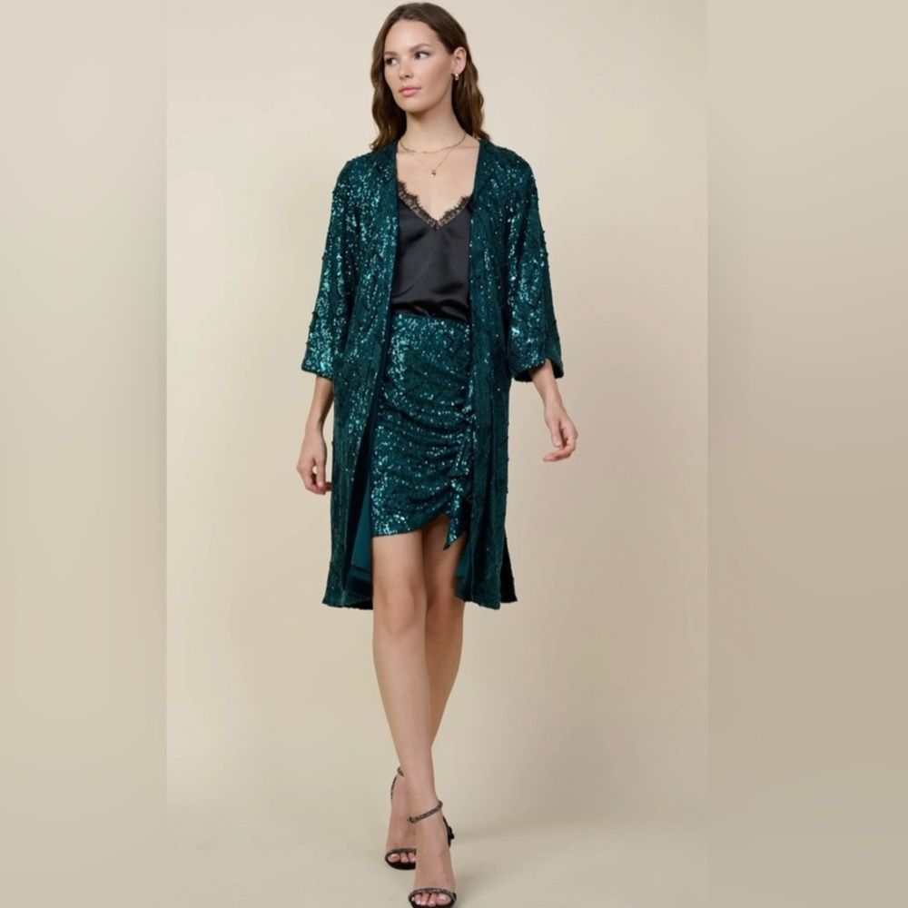 NWT Hunter Green SKIES ARE BLUE Belted Sequin Duster / Kimono Sizes XS and S